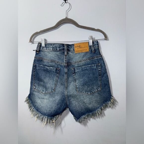 One x Teaspoon Lucky Blue Bonita High Waist Distressed Denim Shorts Size 26 NWT - Picture 7 of 10